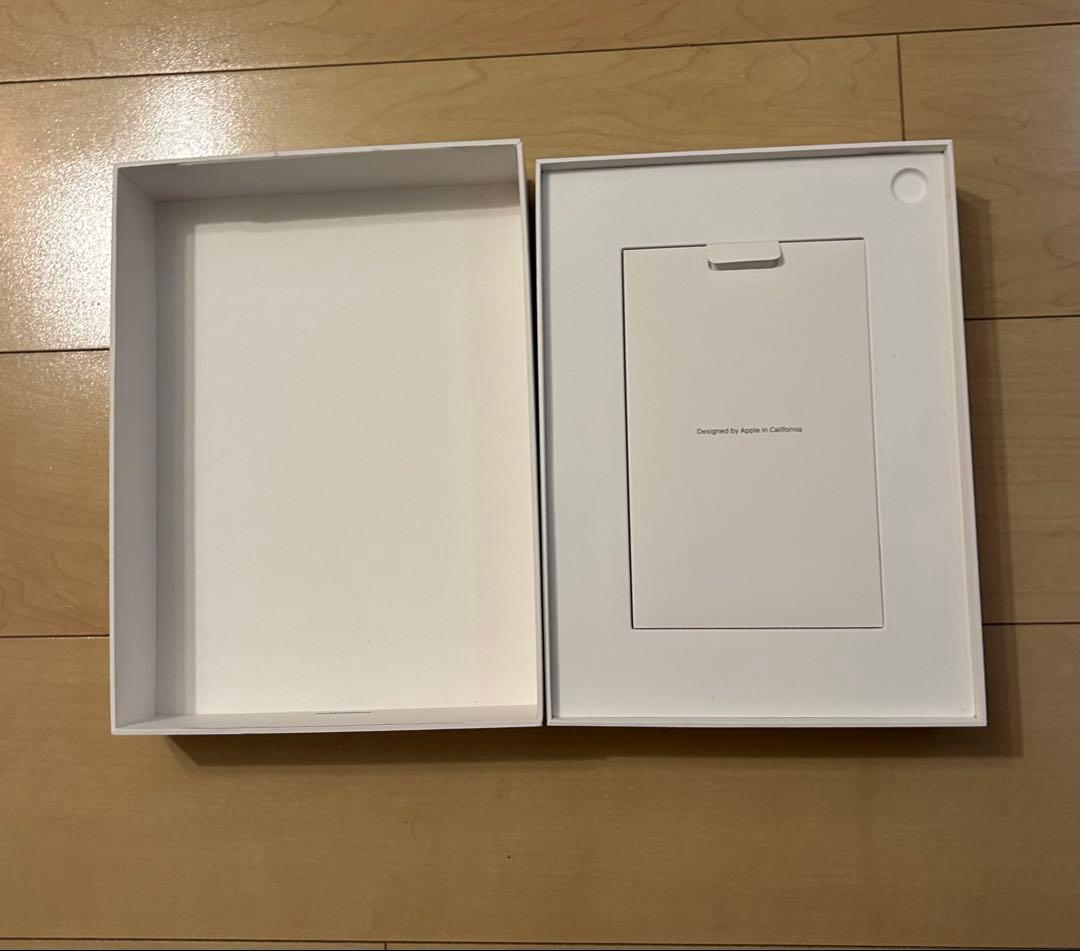 【 Apple iPad 第10世代 シルバー⠀】