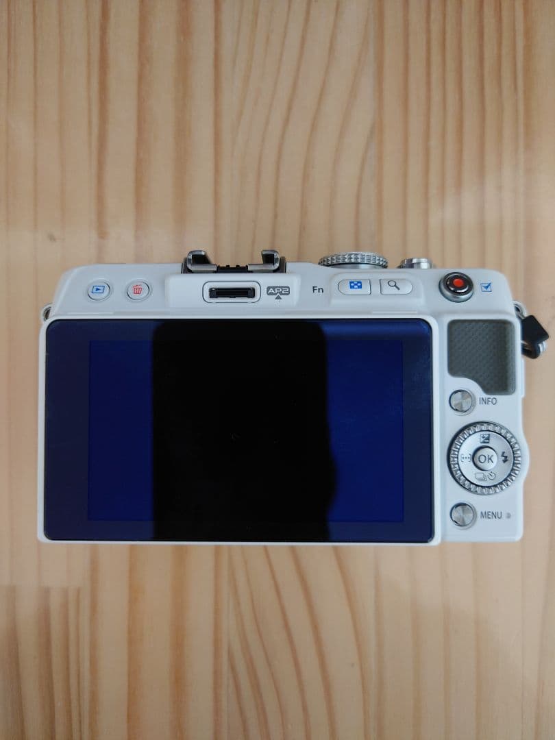 ★訳あり品★ OLYMPUS オリンパス E-PL3 シャッター数 約1564回