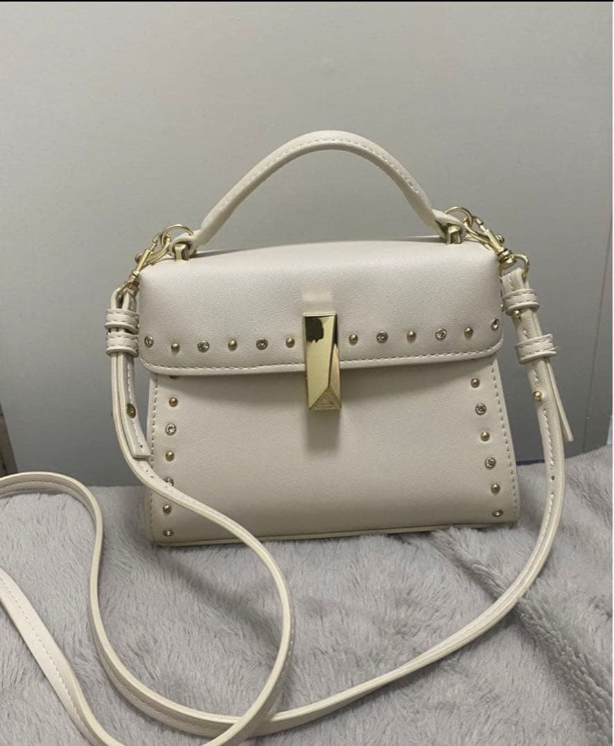 CELFORD スタッズ付きショルダーバッグ