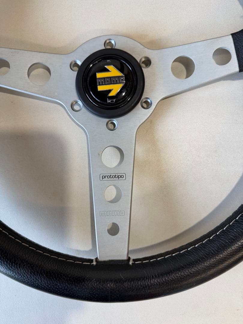 MOMO モモ　prototipo ステアリング　350 ホーンボタン 美品