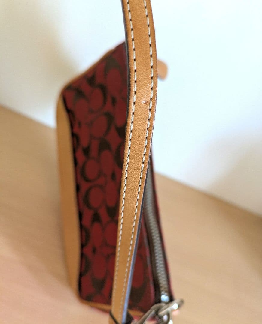 【美品】COACH アクセサリーポーチ ミニバッグ キャンバス レザー レッド