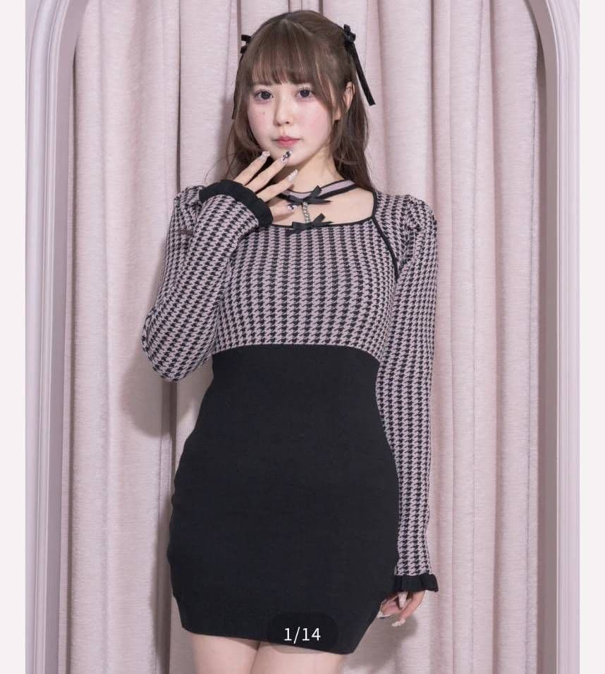 ♪お値下げ♪pium ビジューチョーカーニットワンピース