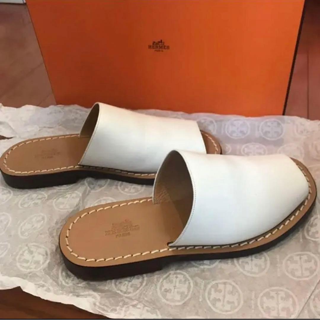 HERMES エルメス　フラットサンダル　ホワイト　ぺたんこ