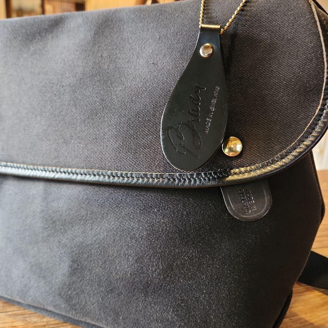 Ｂｒａｄｙ ショルダーバッグ メンズ レディース