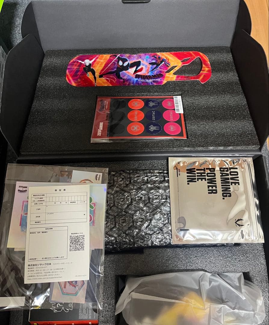 グラフィックボード・グラボ・ビデオカード ZOTAC GAMING GeForce RTX 4070 AMP AIRO