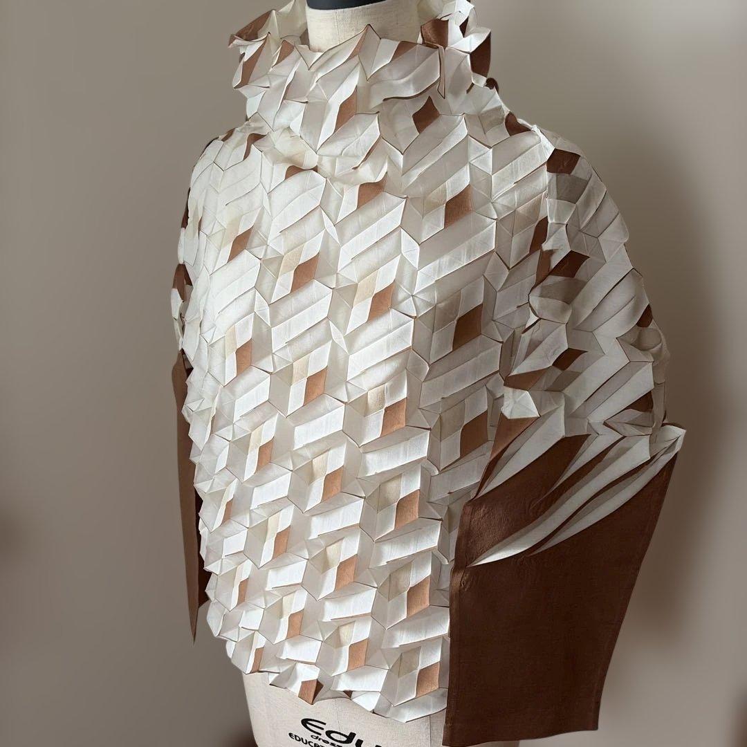 レア美品 ISSEY MIYAKE 立体プリーツ 折り紙プリーツ　2020春