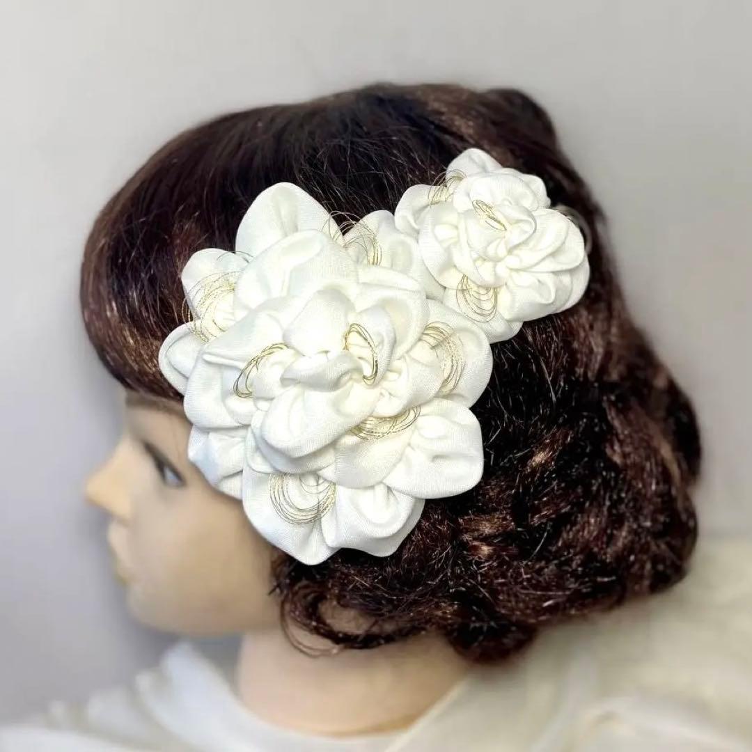 速達発送 白 ヘッドドレス ヘアアクセサリー お花 成人式 結婚式