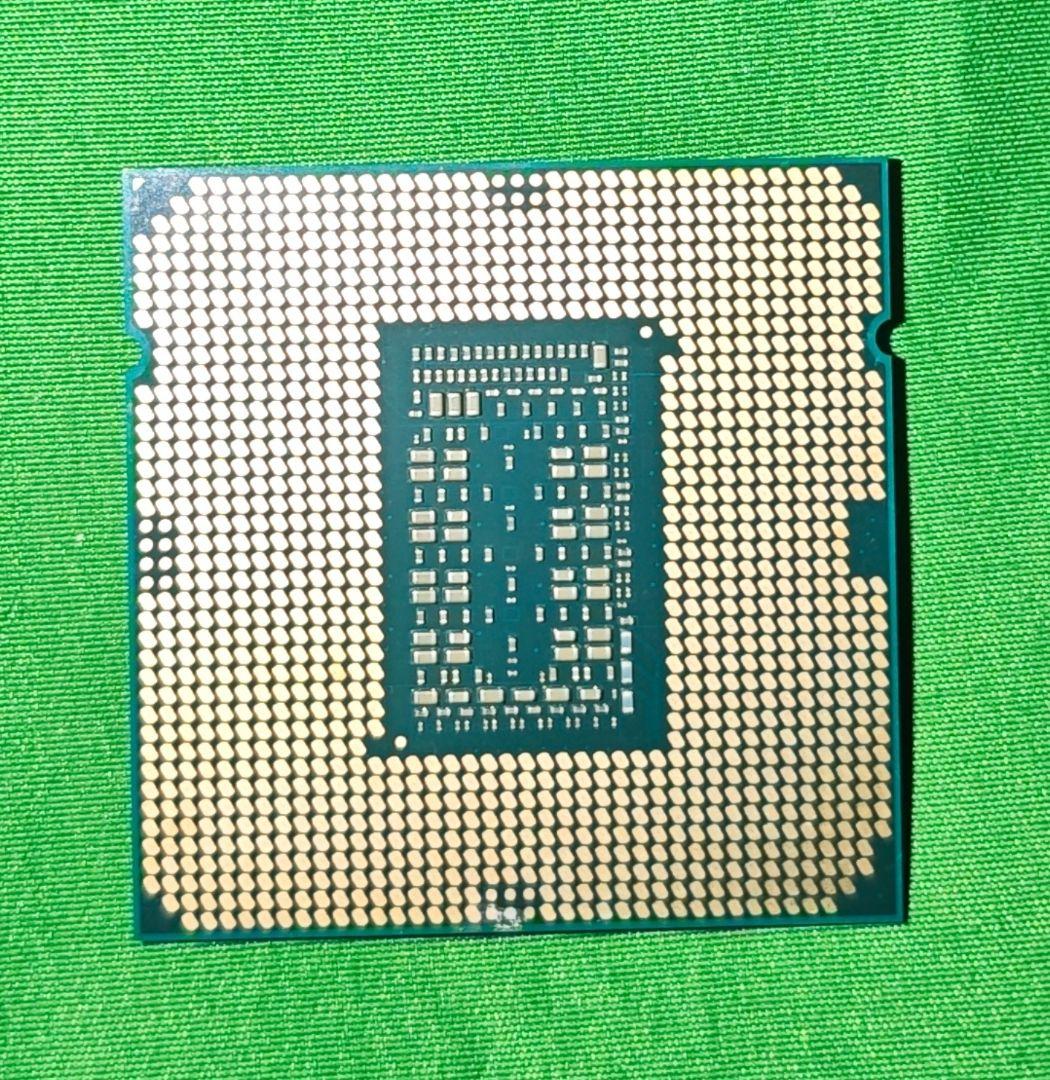 Intel Core i7-11700K CPU 動作未確認