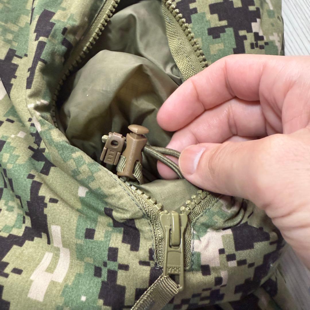 ECWCS LEVEL7 GEN III B.A.F社製 ベスト デジカモ