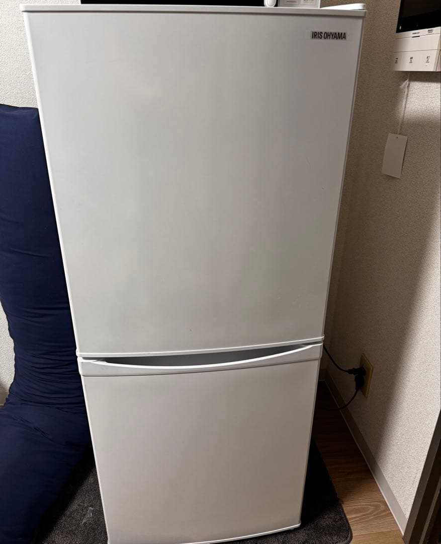 IRIS OHYAMA 冷蔵庫 ホワイト(手渡し)