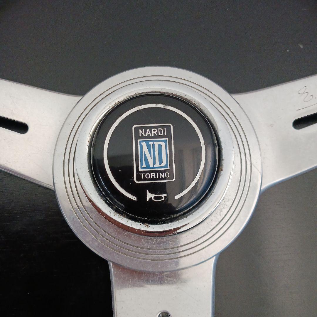 匿名配送　Nardi　クラシック　ホーン付きステアリングハンドル