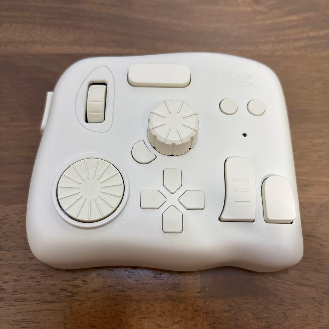 美品 TourBoxElite ツアーボックスエリート アイボリーホワイト
