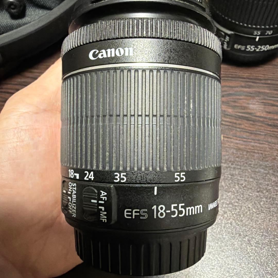 【美品】 Canon EOS kiss X7 ダブルズームキット 一眼レフカメラ