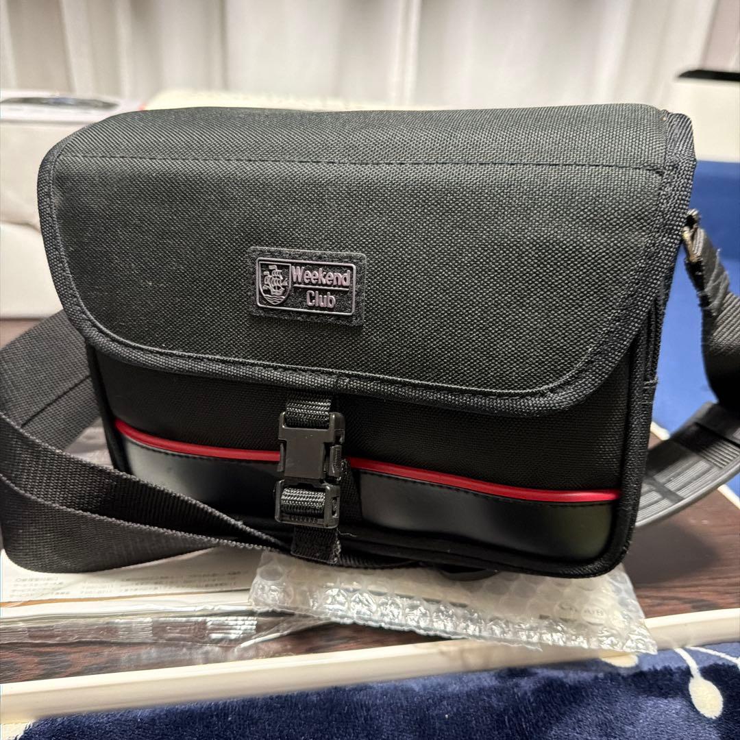 【美品】 Canon EOS kiss X7 ダブルズームキット 一眼レフカメラ