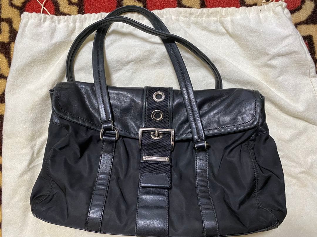 みゃす　PRADA ブラック トートバッグ 大容量