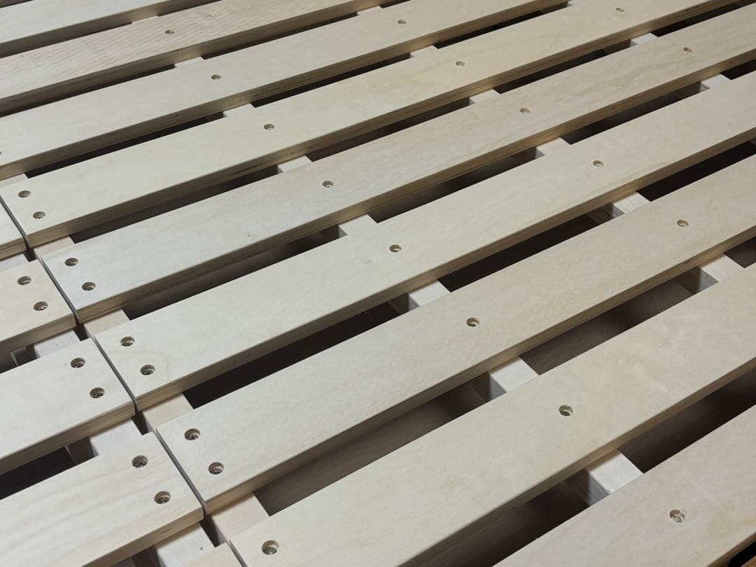 最終値下げ　1月15日まで出品 recenoクイーンサイズ ベッドフレーム