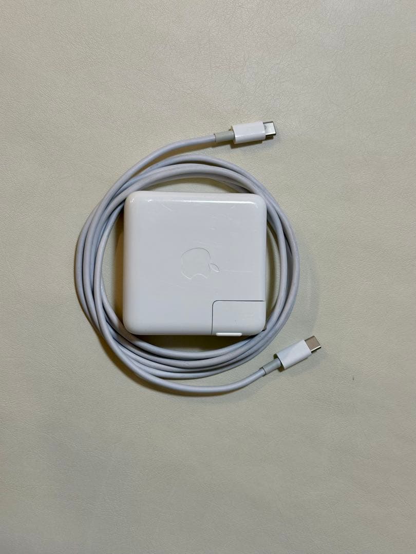 MacBook Pro 2020 13 M1 16GB 1TB　スペースグレー