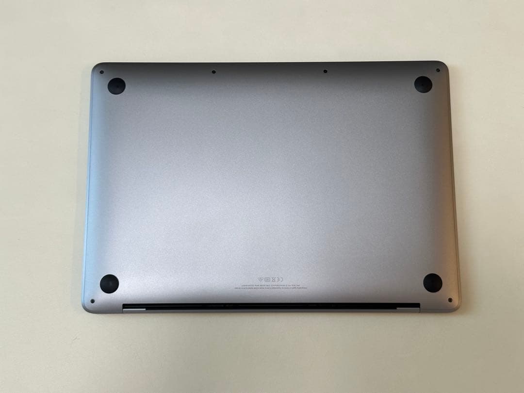 MacBook Pro 2020 13 M1 16GB 1TB　スペースグレー