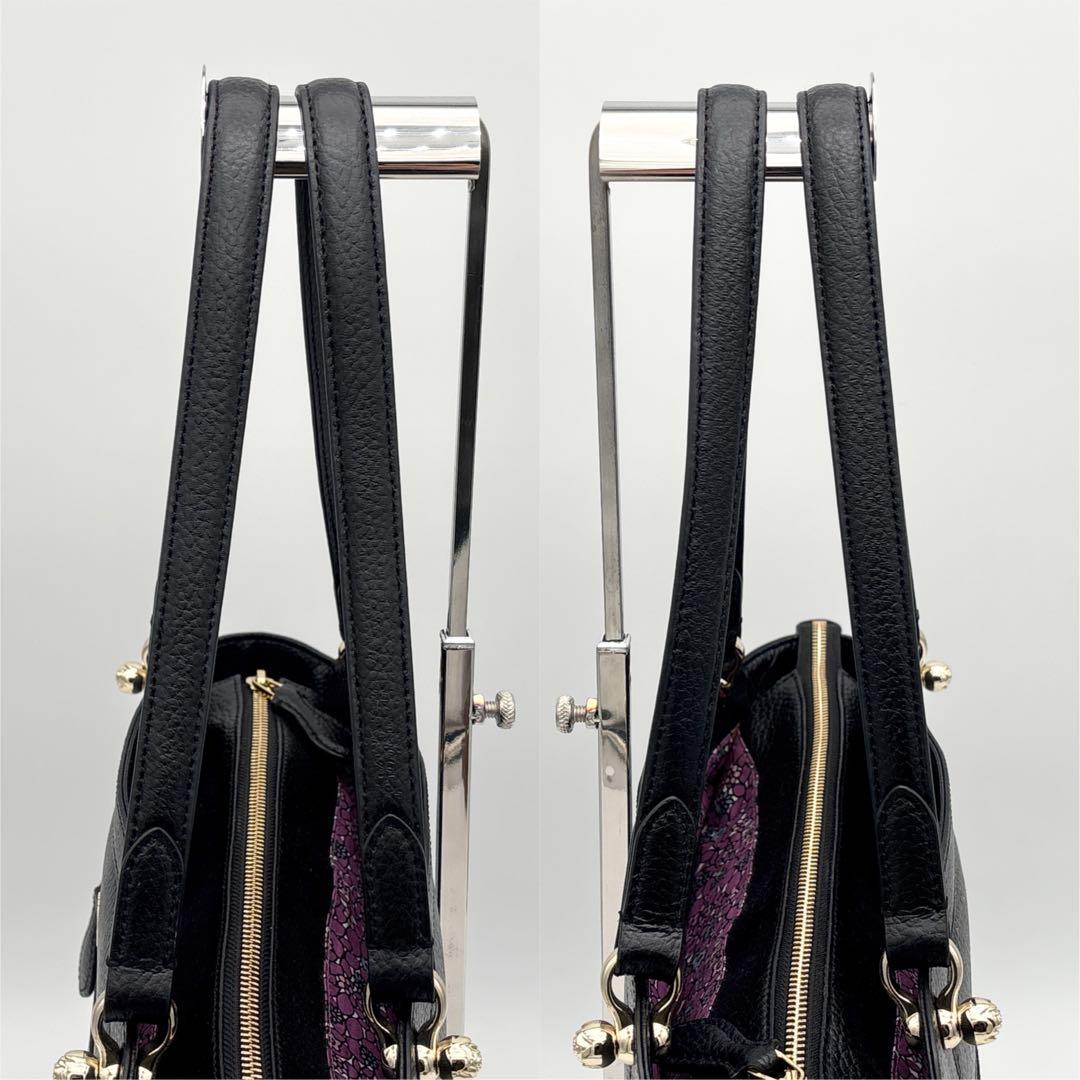 【美品】ANNA SUI 自立 底鋲 肩掛け A4 ビジネスバッグ ロゴ レザー