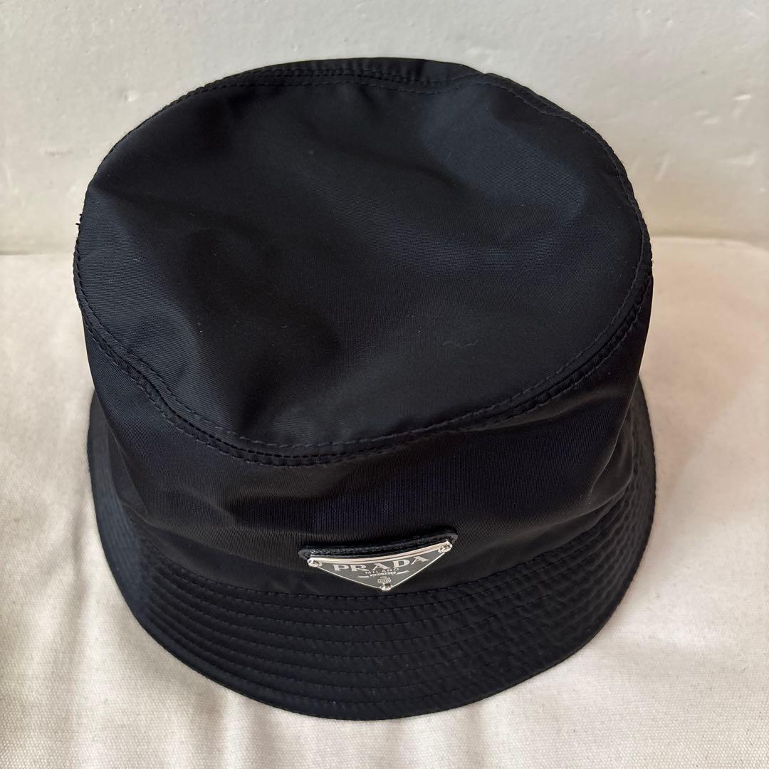 PRADA プラダ　バケットハット ブラック Mサイズ