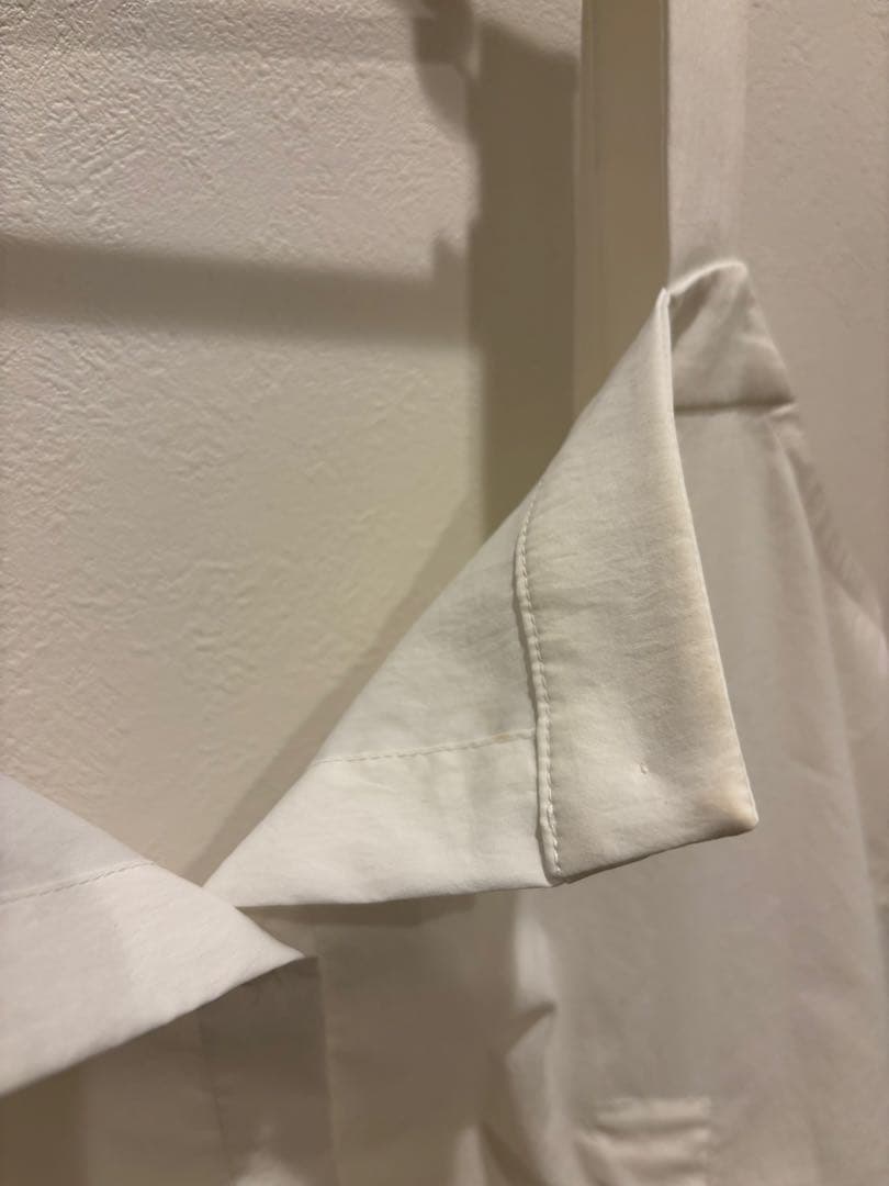 UN3D. ヘムギャザーシャツキャミソール