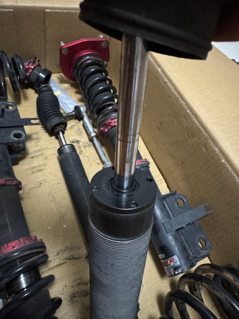 日産　セレナ　フリッツ　車高調　C27 C26 C25適用