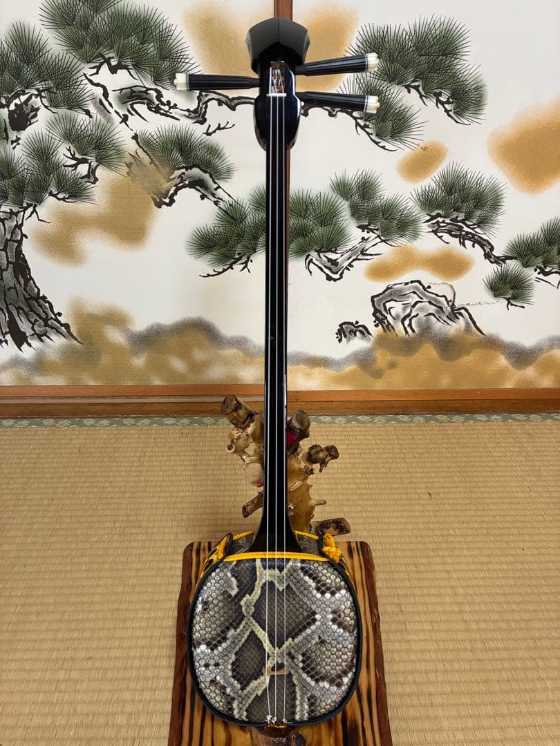 沖縄三線！貴重！知念大工型！本蛇皮！本張り！【一枚張り】⑤⑨