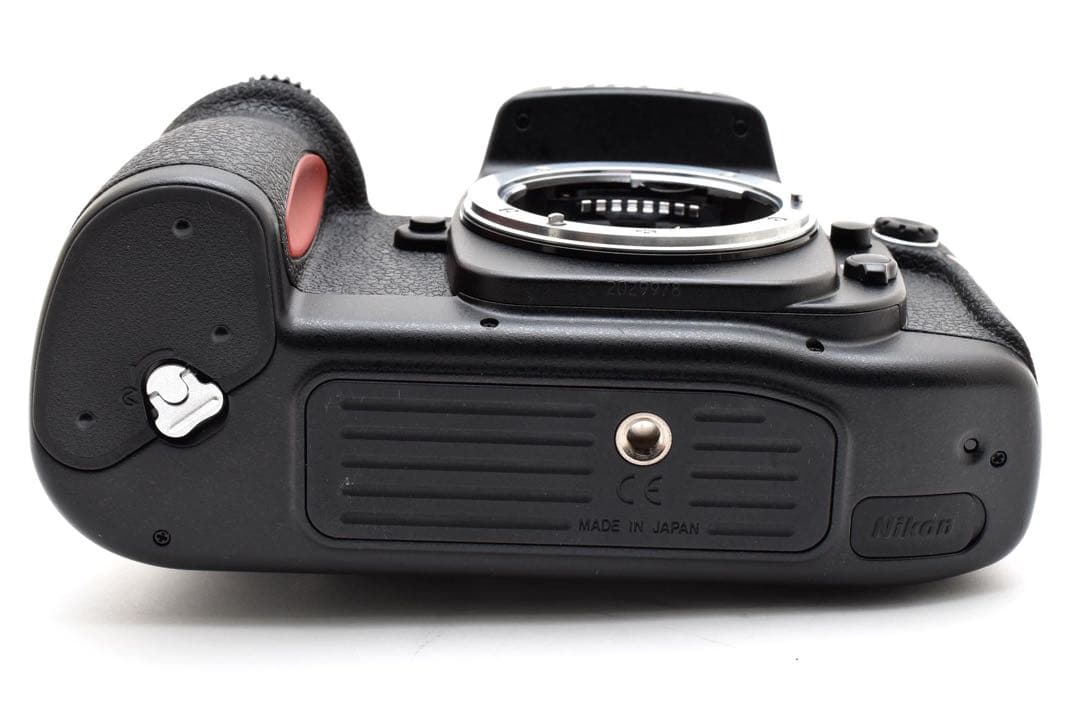 Nikon F100 一眼レフカメラ