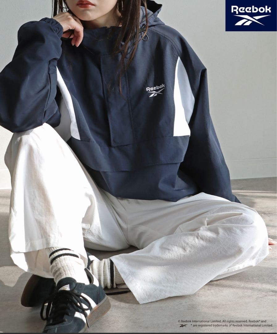 【Reebok/リーボック】 別注スモールベクター刺繍ナイロンアノラック