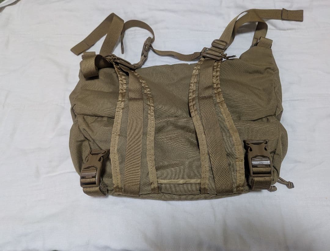 ★ミステリーランチ　ウルトラライト　デイパック　リッド★