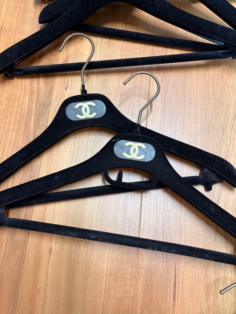 CHANELとFOXEYのハンガーセット 18本