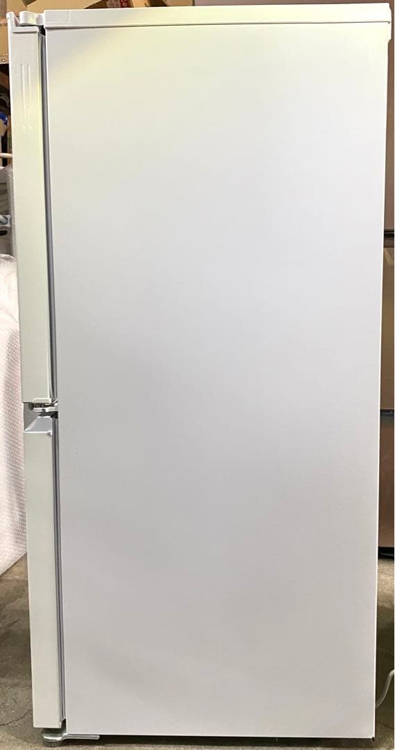 シャープ　ノンフロン冷凍冷蔵庫　SJ-15E9-W 2022年製　152L