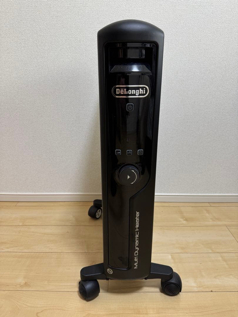 【リモコンつき】 DeLonghi オイルヒーター ブラック