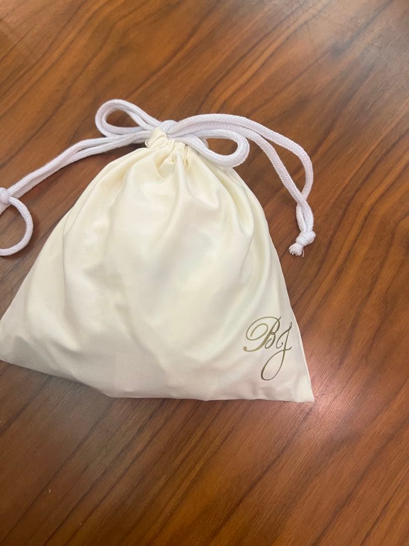 ベストボディジャパン大会公式水着 オフホワイト Mサイズ ⭐️再々値下げ⭐️