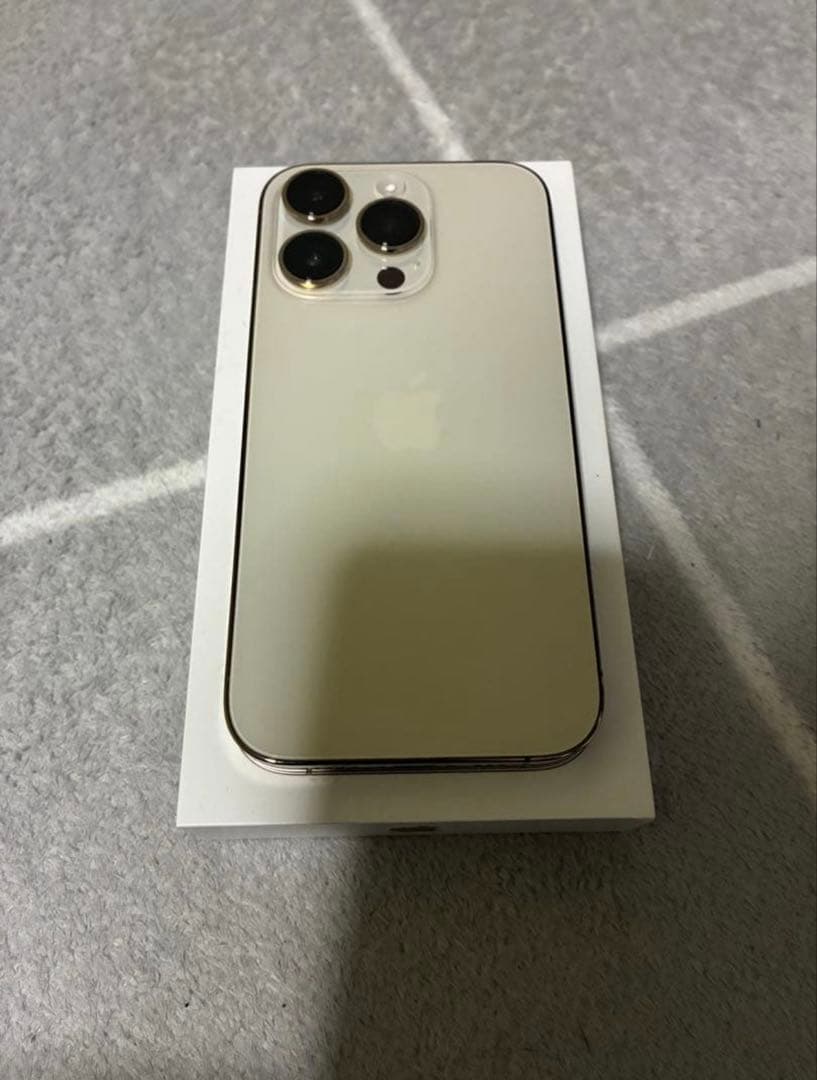 【美品】Apple iPhone 14 Pro ゴールド 本体