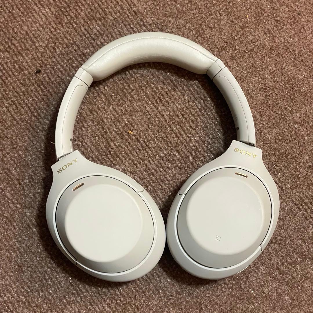 【美品】Sony WH1000-XM4 シルバー