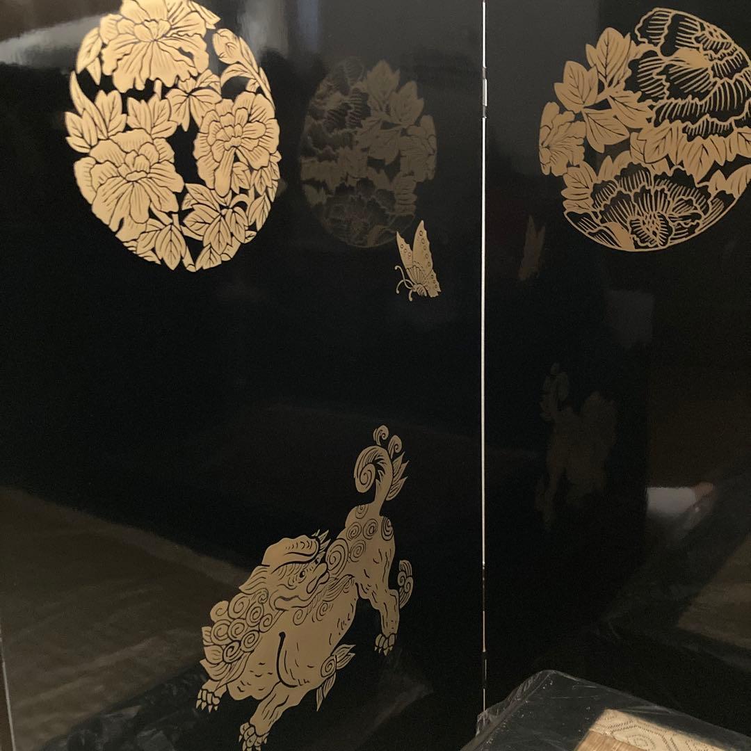 五月人形の屏風と台座