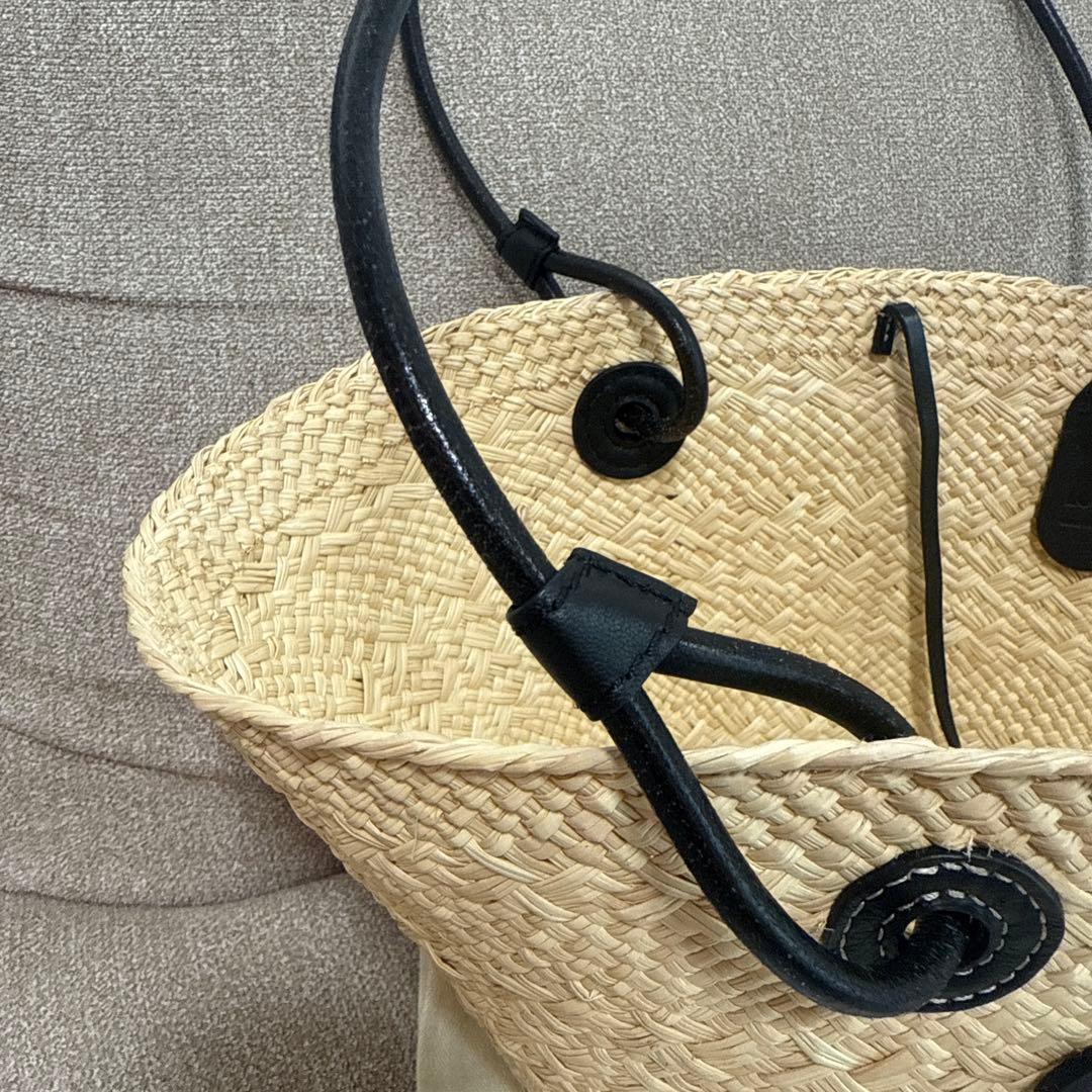 ロエベ アナグラム バスケットバッグ スモール (イラカヤシ＆カーフ)ブラック