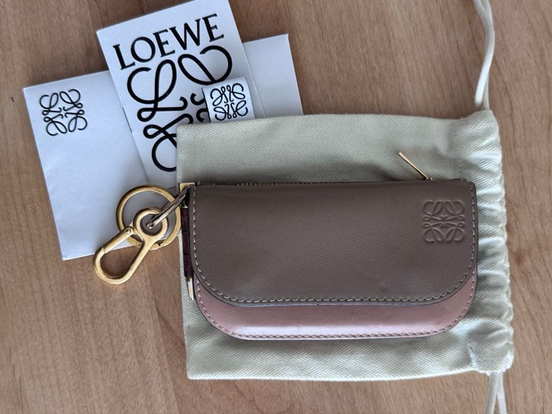 LOEWE ゲートミニウォレット　廃盤モデル