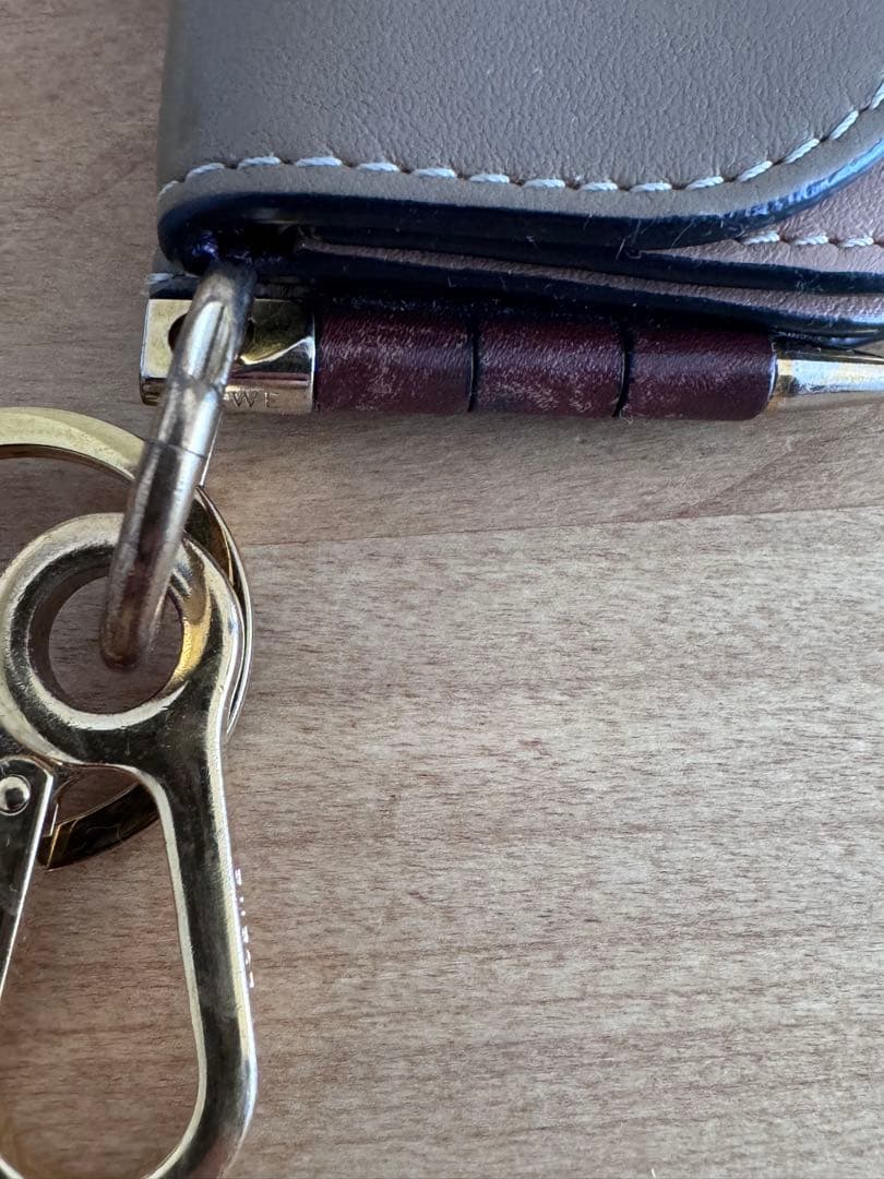 LOEWE ゲートミニウォレット　廃盤モデル