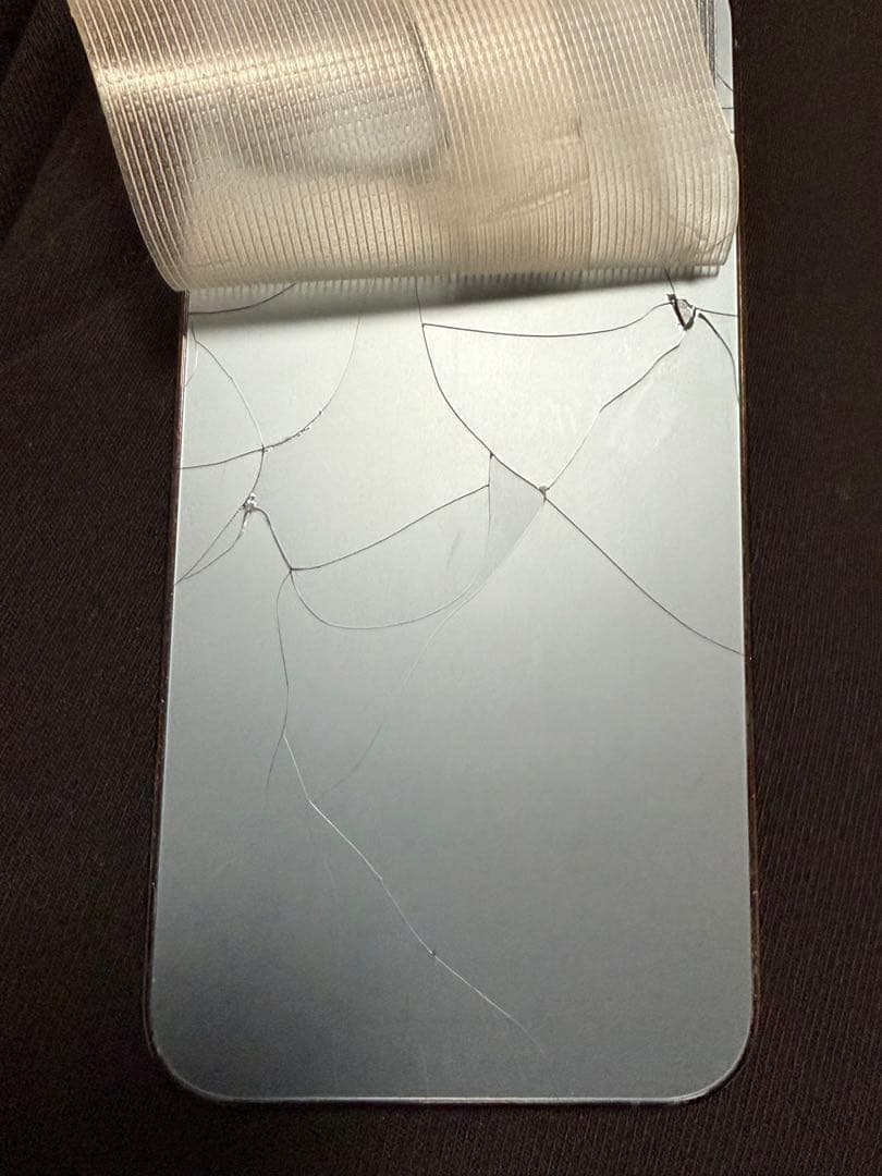 iPhone 12 PRO 256GB 箱付き　背面ひび割れ　修理歴あり