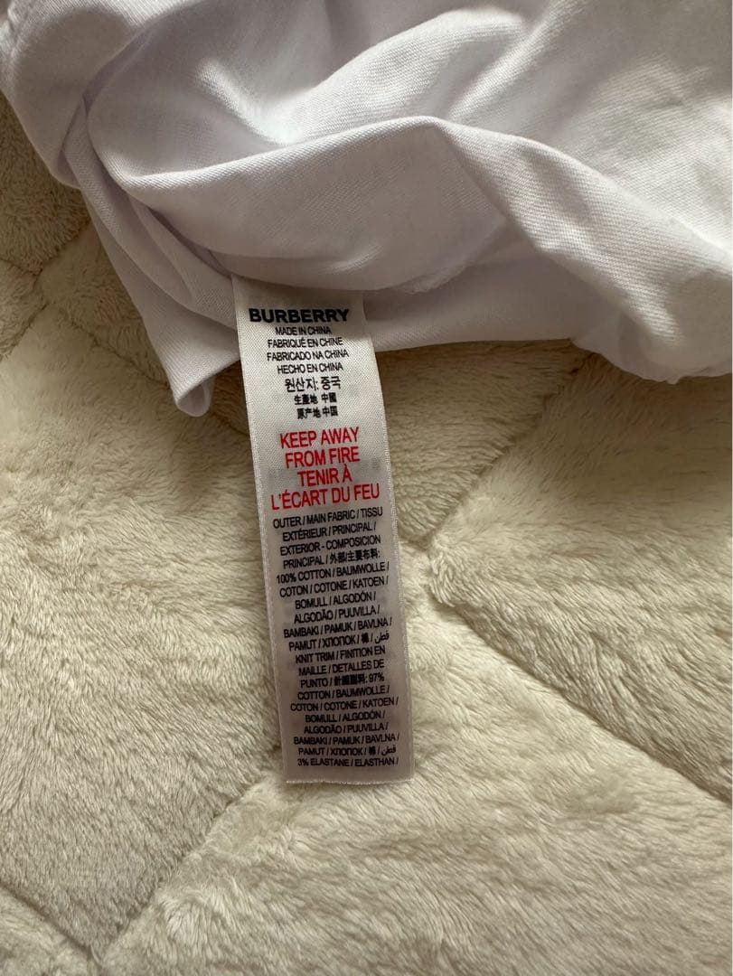 BURBERRY チェック柄袖 Tシャツ 6Y