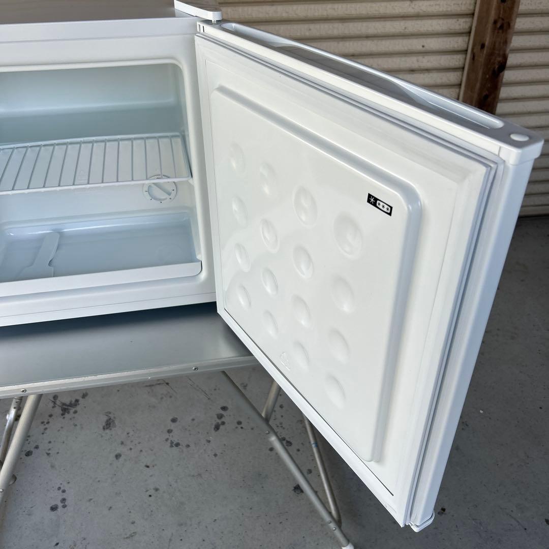 ＊美品＊Comfee ノンフロン冷凍庫 32L 2024年製