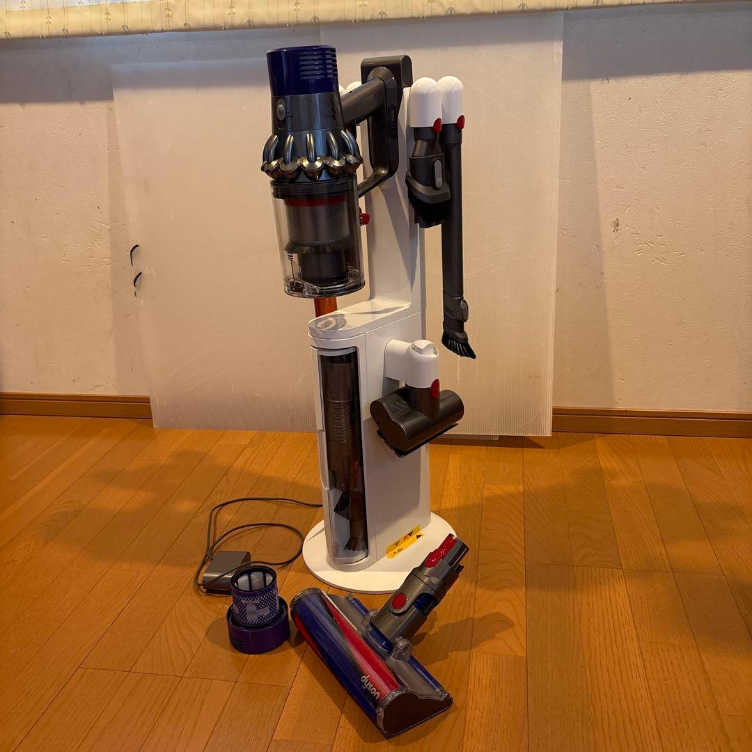 ダイソンV10 SV12 美品！　スタンドセット　NO.2 分解洗浄済み