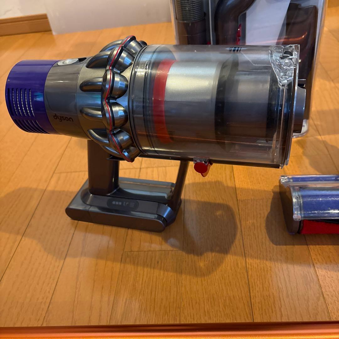 ダイソンV10 SV12 美品！　スタンドセット　NO.2 分解洗浄済み