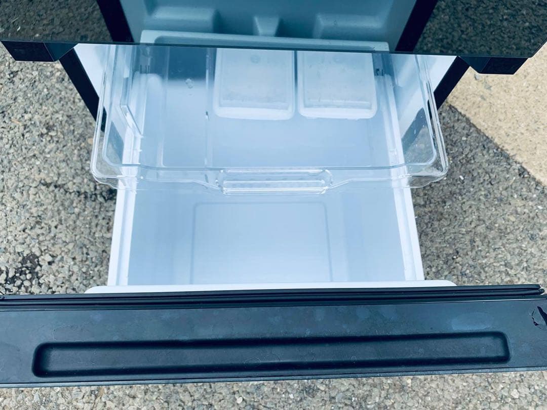 【専用】送料設置無料　Hisense ノンフロン冷凍冷蔵庫 HR-G1501EM