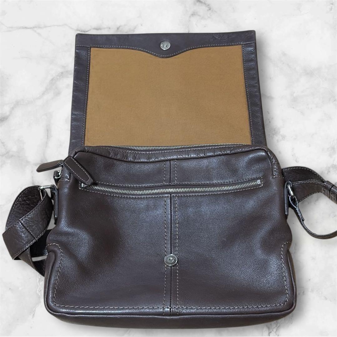 土屋鞄 メッセンジャーバッグ 肩掛け レザー キャメル フラップ ステッチ