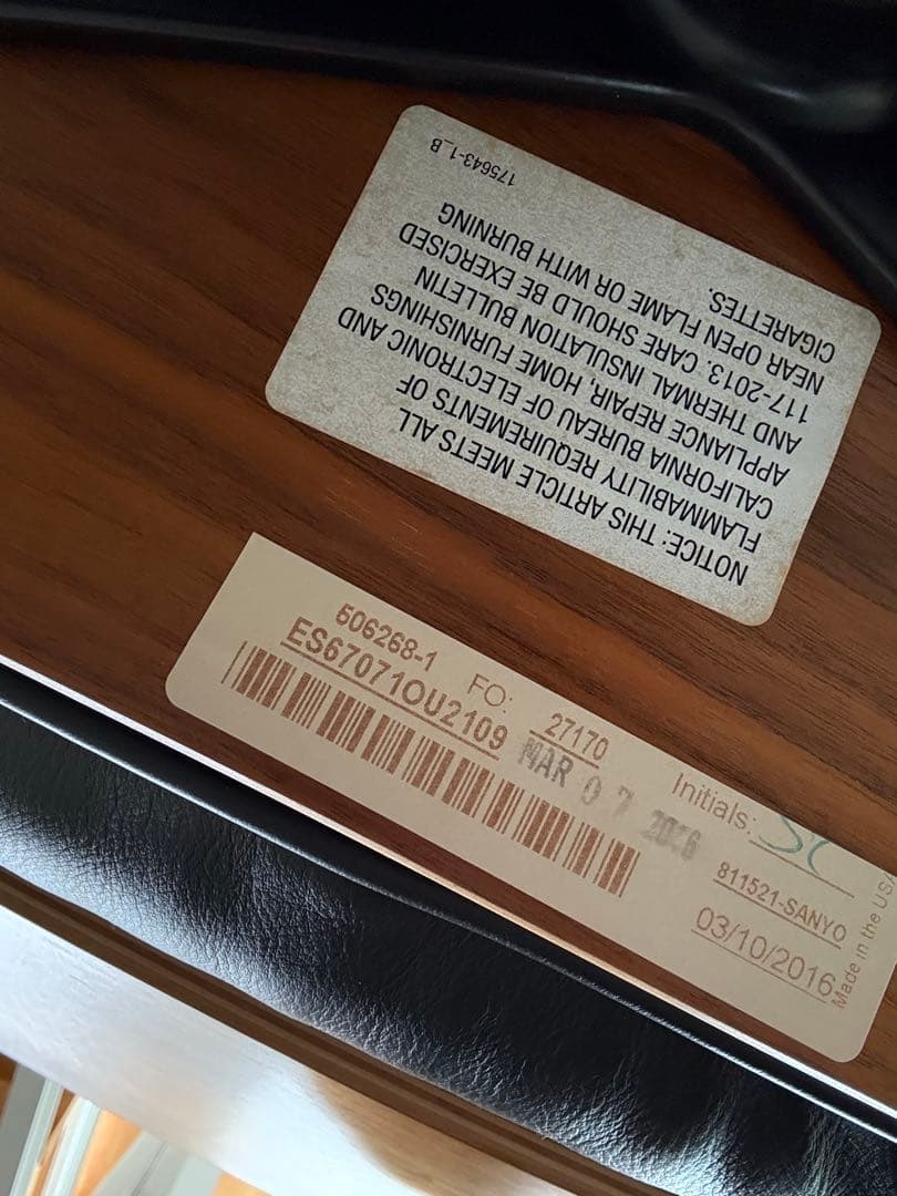 You　本日限定値下　イームズラウンジチェア&オットマン