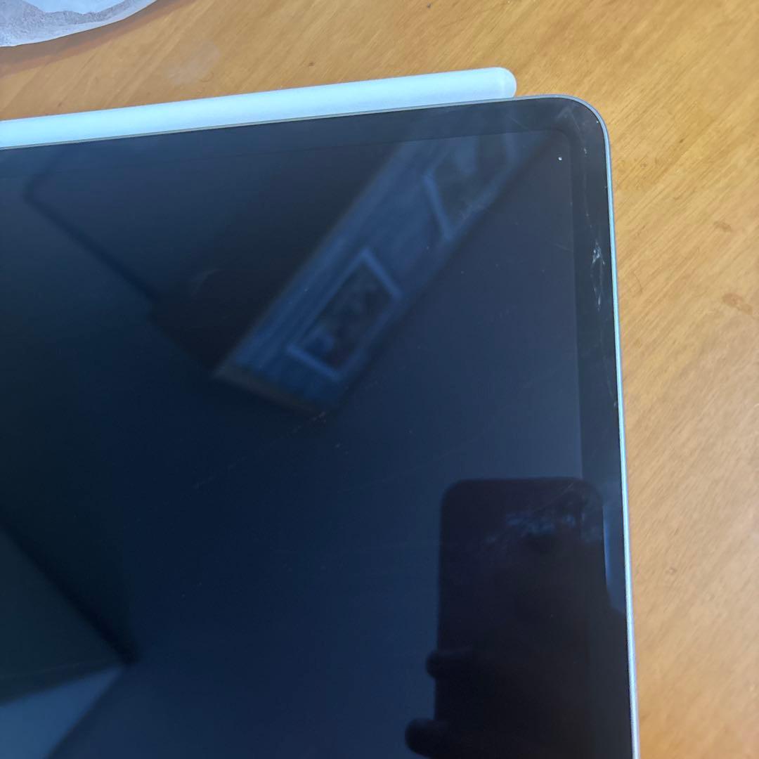 iPad Pro 11 第4世代 256GB 11インチ　ジャンク品