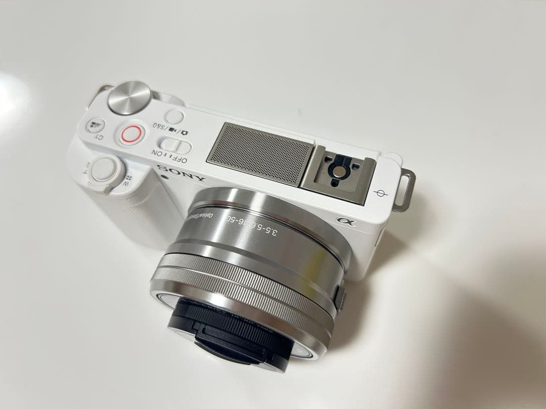 SONY ZV-E10 ダブルズームレンズキット 保証期間内 おまけ付 値下げ中